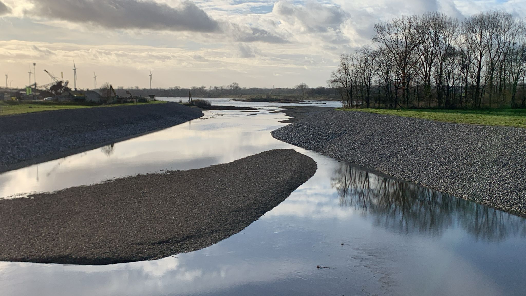 Umbraco.Web.PublishedCache.XmlPublishedCache.PublishedMediaCache+DictionaryPublishedContent?.Name